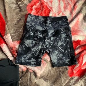 Allure the brand scrunch booty shorts